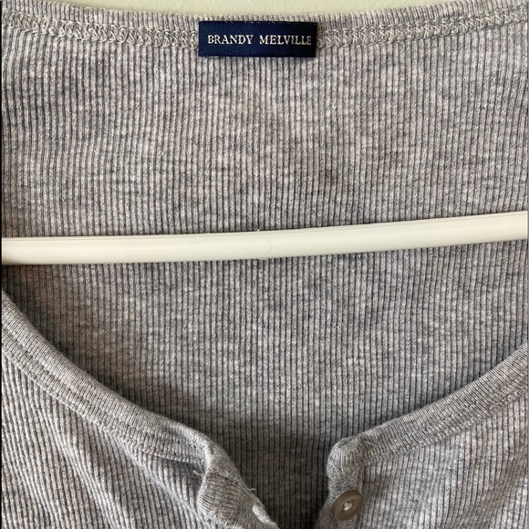 Brandy Melville gray Zelly button up knit cardigan - Picture 4 of 5